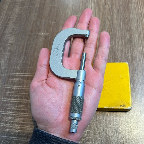 General 202 Outside Micrometer 1”- 2” Model‎ 202 Made in USA - Picture 6 of 10
